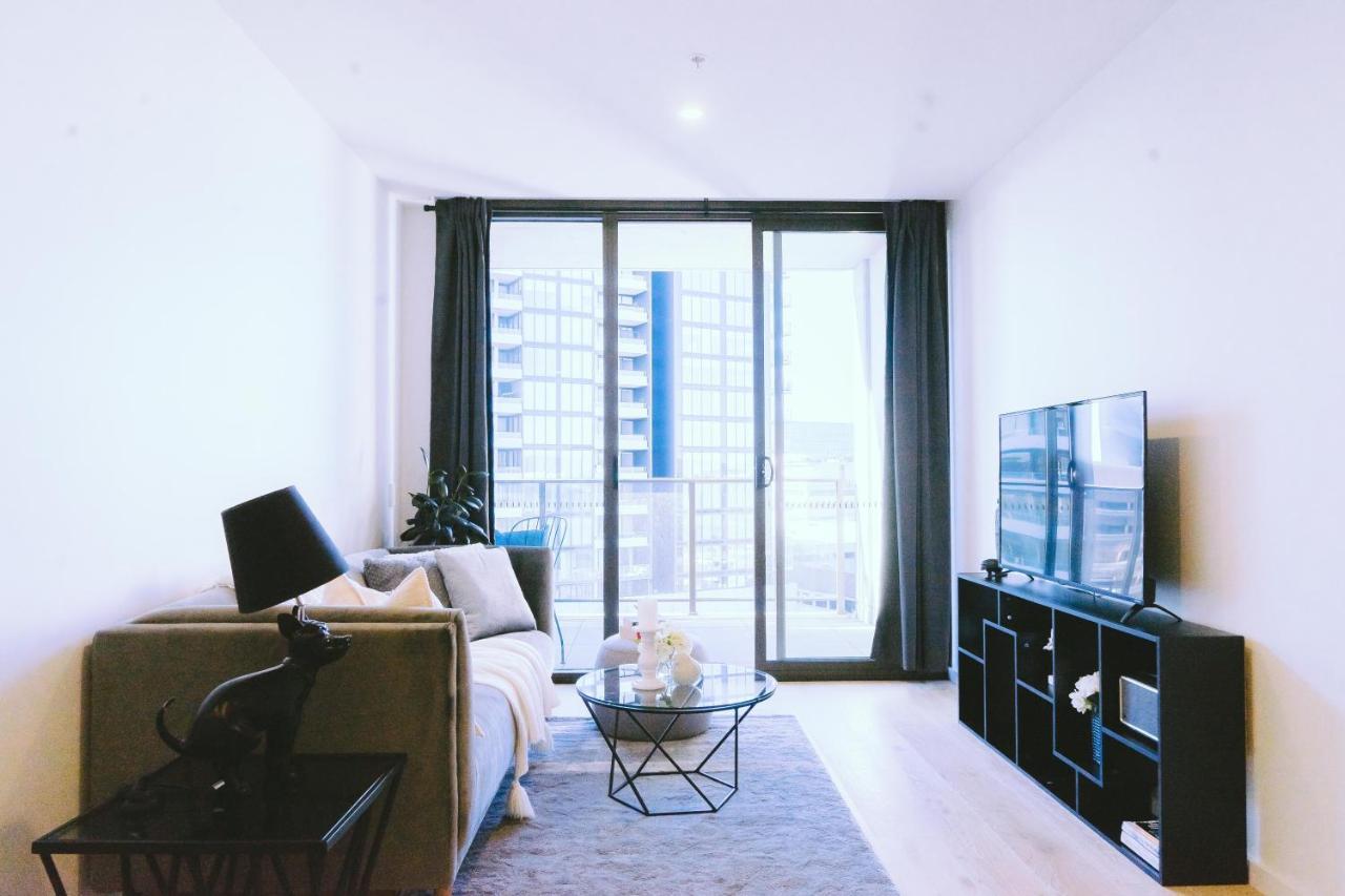Capitol Executive Apartment On London Circuit Canberra Eksteriør billede